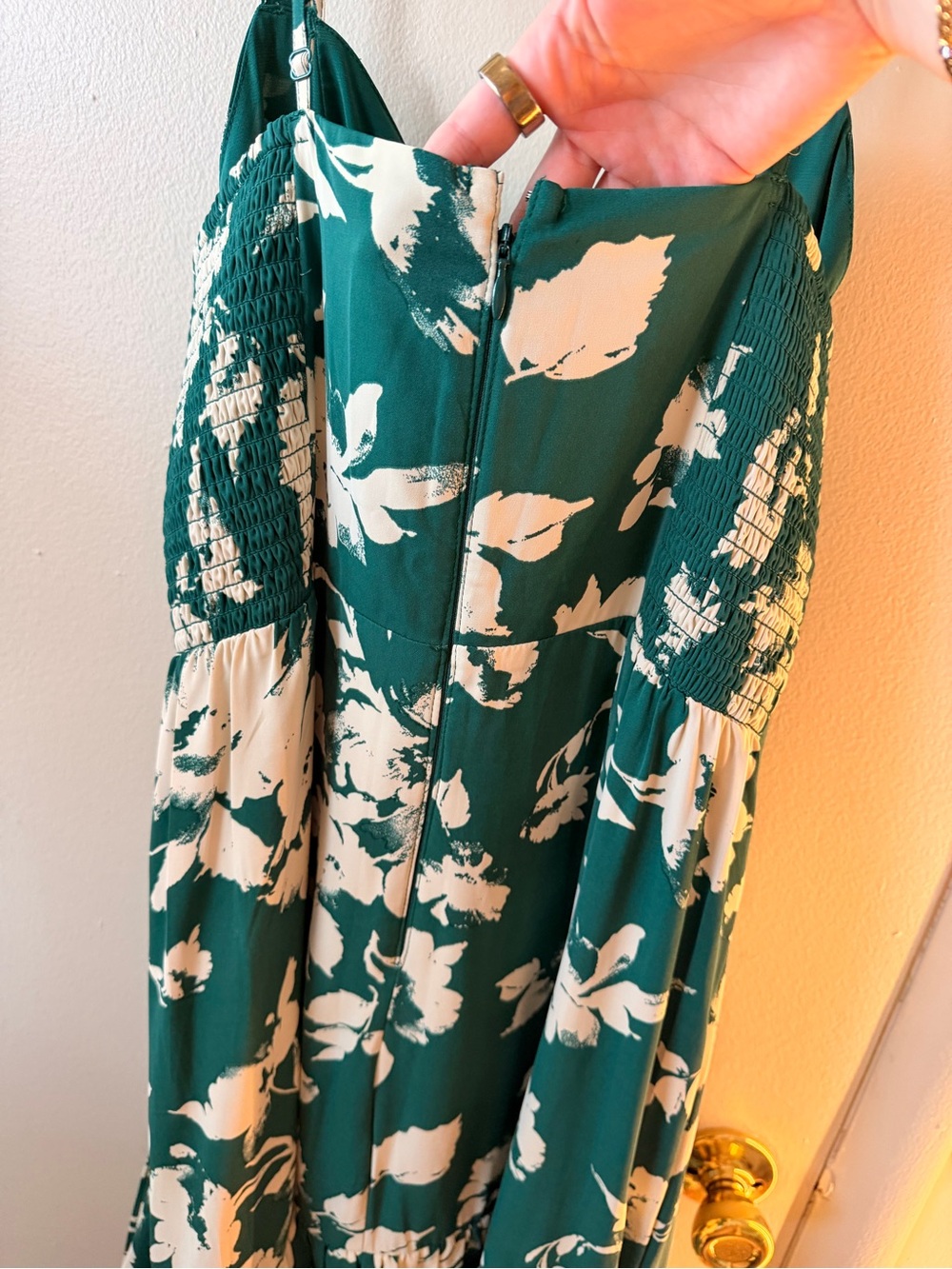 Abercrombie & Fitch Green and Cream Floral Tiered Maxi Dress - Picture 4 of 4